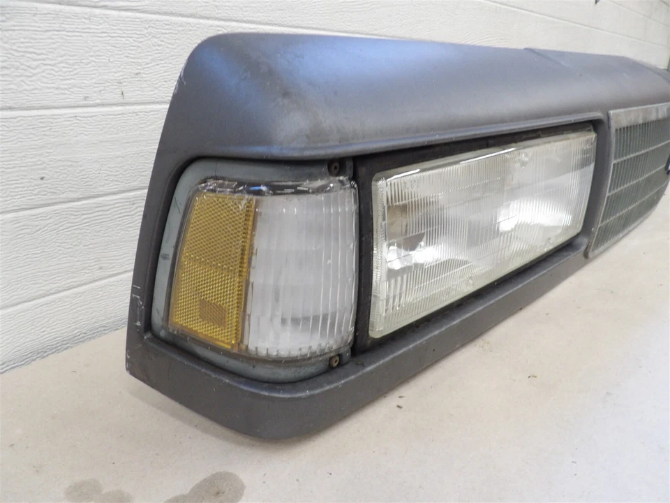 CHEVY CELEBRITY 1987-89 MONTAJE PANEL CABEZAL PARRILLA FRONTAL Foto 2 de 4