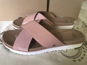kari sandal