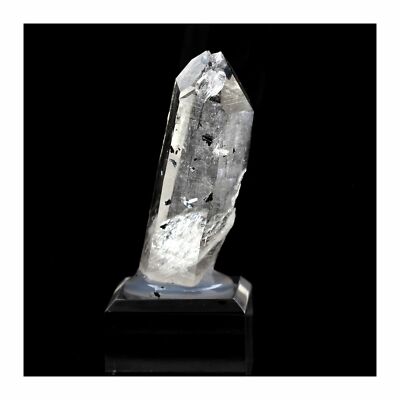 Quarz + Hämatit. 233,2 ct. Les Deux Alpes, Oisans, Frankreich. Selten.