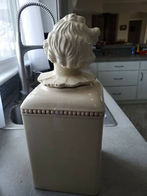 GG COLLECTION #31571 Large Kitchen Canister - Acanthus Leaf Beige