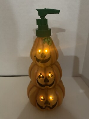 Halloween 3 Pumpkin Soap Dispenser Orange Lights Up New