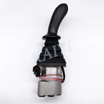 Joystick Pilot Valve 3 button RR65/FR80/YC60/XE75 For Bosch Rexroth Pilot Valve