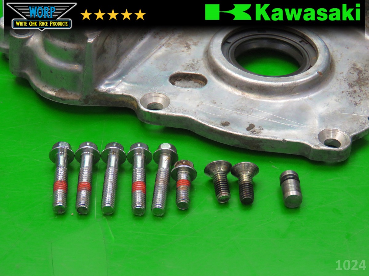 Kawasaki ZX750 ZX-7 ZX-7R Ninja Transmission Cover NOS 14090-1051