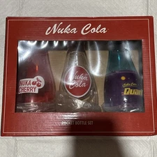 Bethesda Fallout NUKA COLA Rocket Bottle Set 2016 RARE