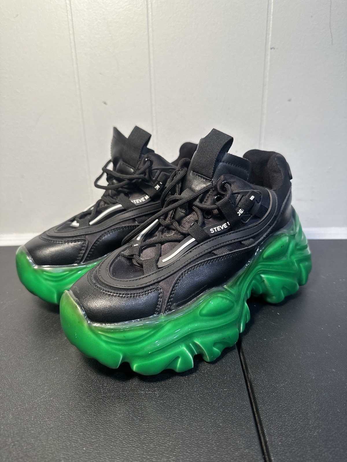 Steve Madden Revel Women's Athletic Black Green Size 7M Rare Raver EDM EDC image 5