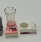 Vintage Barbie Mattel Mini Kitchen Appliances Lot 4 Blender Ice Cream — photo 3