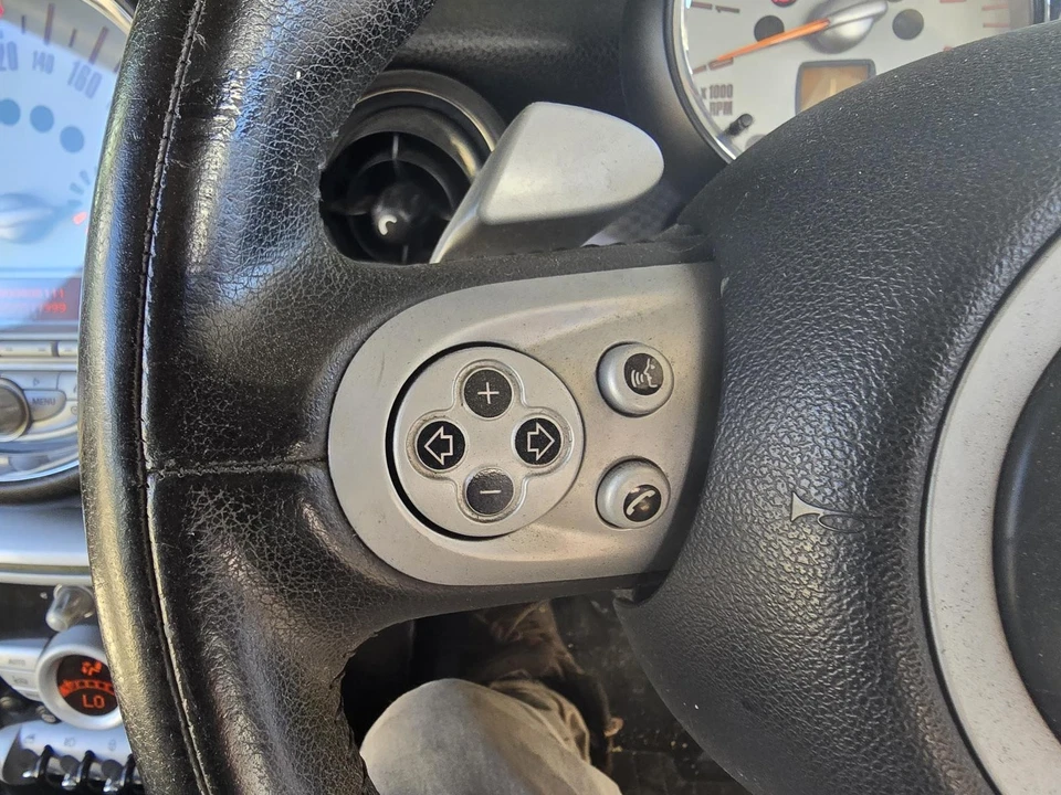 MINI COOPER R55/R56/R57 03/2007-05/2015 STEERING WHEEL WITH PADDLE SHIFT TYPE - image 4 of 4