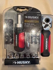 ***New condition Husky 40-Piece Stubby Tool Set Adjustable***