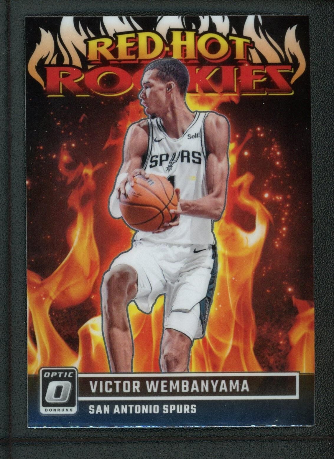 2023-24 VICTOR WEMBANYAMA PANINI DONRUSS OPTIC RED HOT ROOKIES RC #2