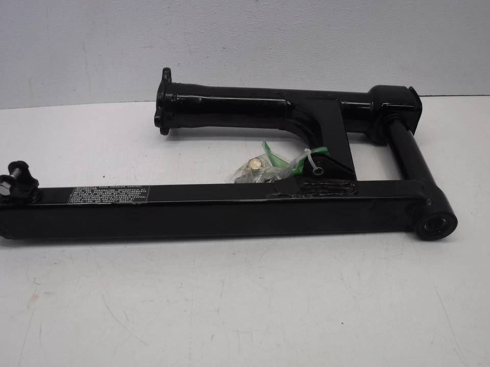 1983 honda v65 magna ЧЕРНЫЙ OEM ЗАДНИЙ ПОВОРОТНЫЙ РЫЧАГ ПОДВЕСКИ ИЗЯЩНЫЙ! - Изображение 3 из 4