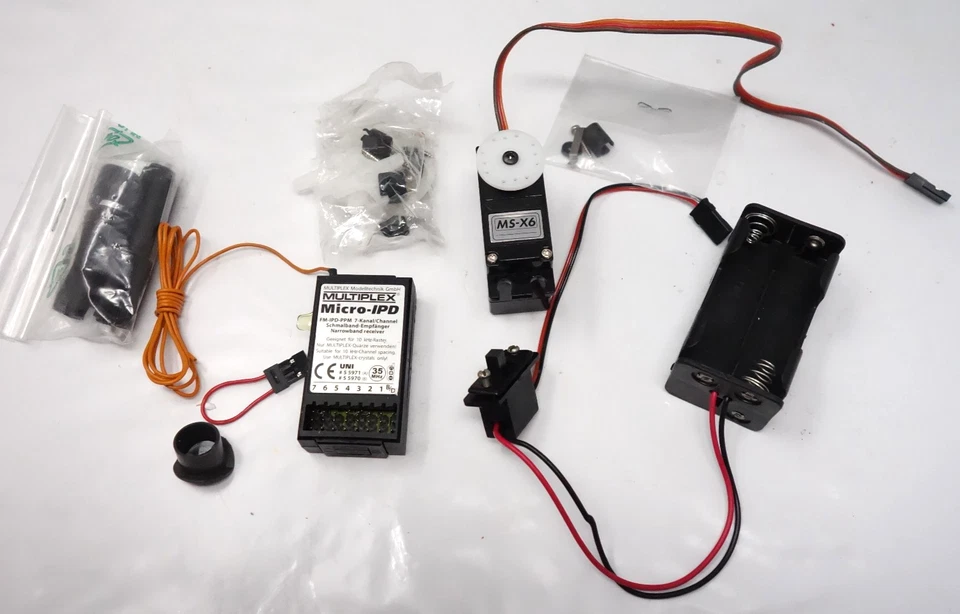 Multiplex Europa MC 1020 - 35 MHz - neuwertige Steuerung mit Zubehör -+Karton - Bild 3 von 4