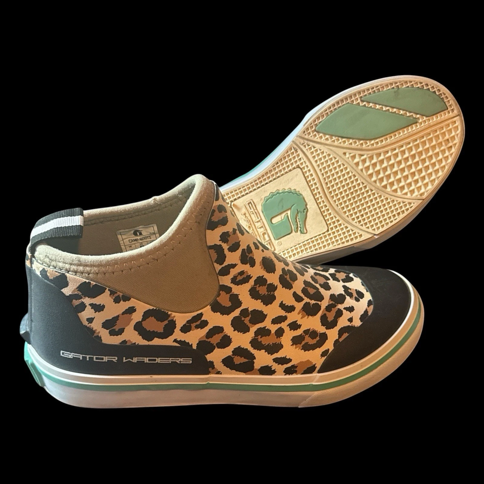 GATOR WADERS WOMEN'S SIZE 7 CAMP BOOTS ANKLE HIGH WATERPROOF SHOES AQUA/LEOPARD