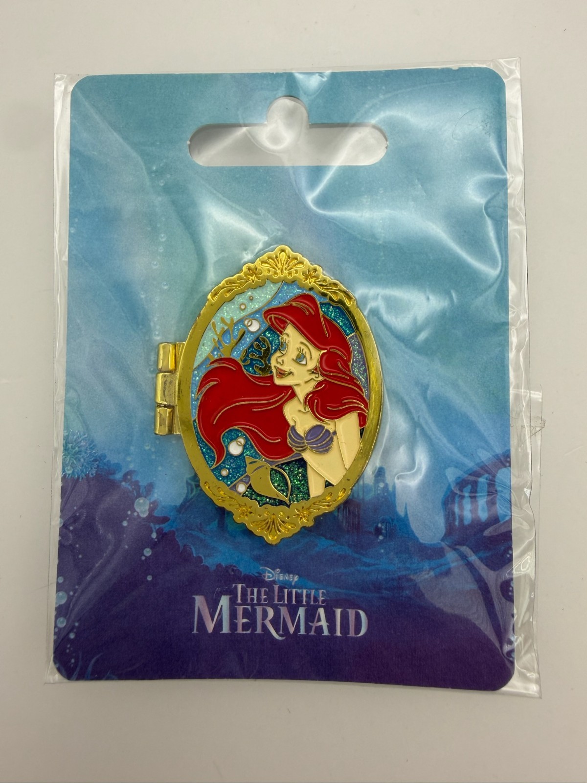 Ariel IKNOWK Korea The Little Mermaid Oval Hinged Disney Pin B