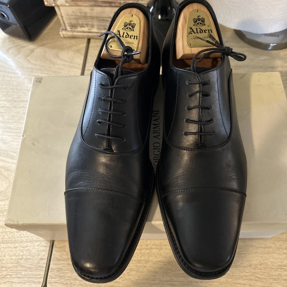 Hermoso! Zapato de vestir Giorgio Armani para hombre talla 42EU 9US 9/10! ¡$575 con caja! Foto 3 de 4