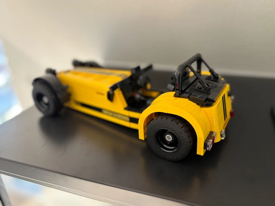 LEGO Ideas 21307 Caterham Seven 620R, Foto 2 von 5