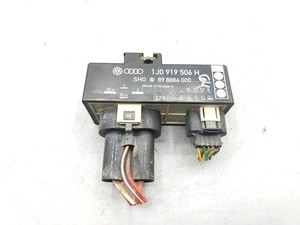 Audi A3 S3 8L 1999 Diesel Kühlmittel Lüfterrelais 1J0919506H 898884000