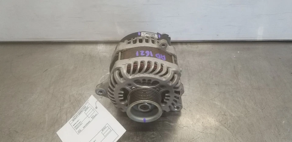 Alternador compatible con 20-21 TITAN 1809372 Foto 2 de 4