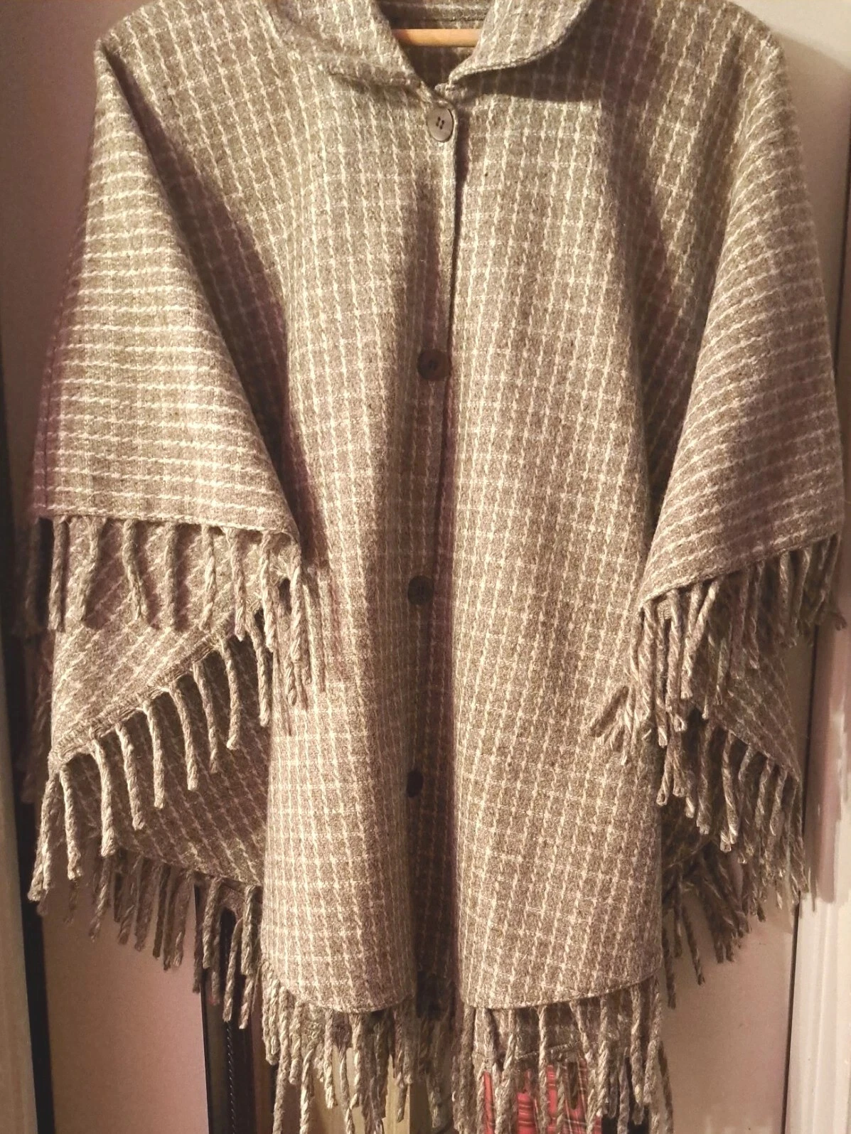 Women's Vintage Boho Wool Poncho Cape Fringed Button Down Taupe & Cream Sz L