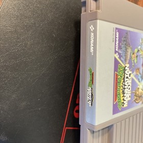 NES Teenage Mutant Ninja Turtles The Manhattan Project with Manual and Sleeve