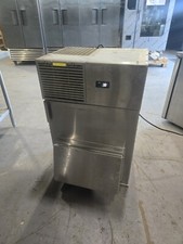 2023 Glastender LC, 24"x24" Refrigerated Lettuce Produce Crisper, 50 Head Size