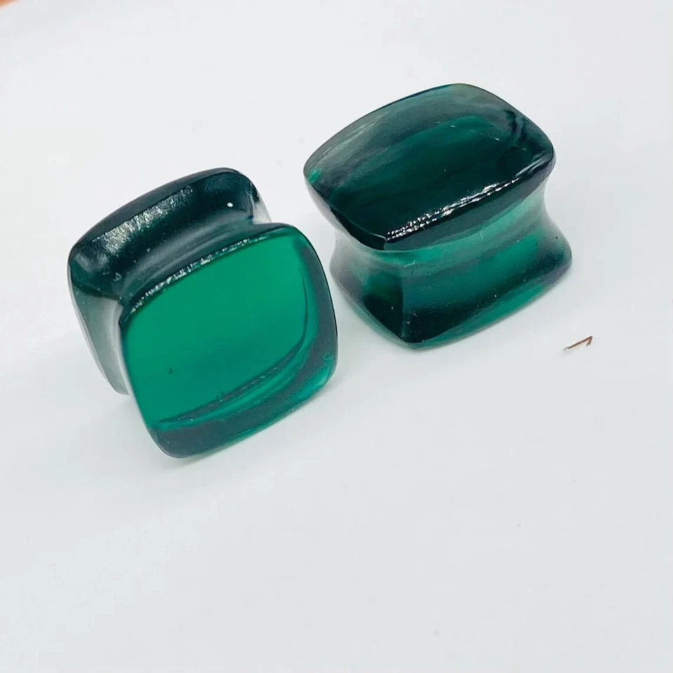 Par de tapones para los oídos con forma de cojín artesanal de piedra simulada esmeralda tamaño 8 g - 54 mm Foto 4 de 4