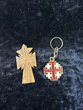 Unused JERUSALEM CROSS Keychain Red & White PLUS Light Bethlehem Olivewood Cross