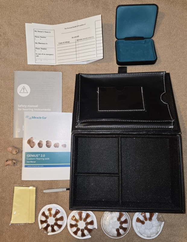 Miracle Ear Hearing Aids Booklets Boxes Cloth Rayovac 312 Batteries Exp Dec 2026
