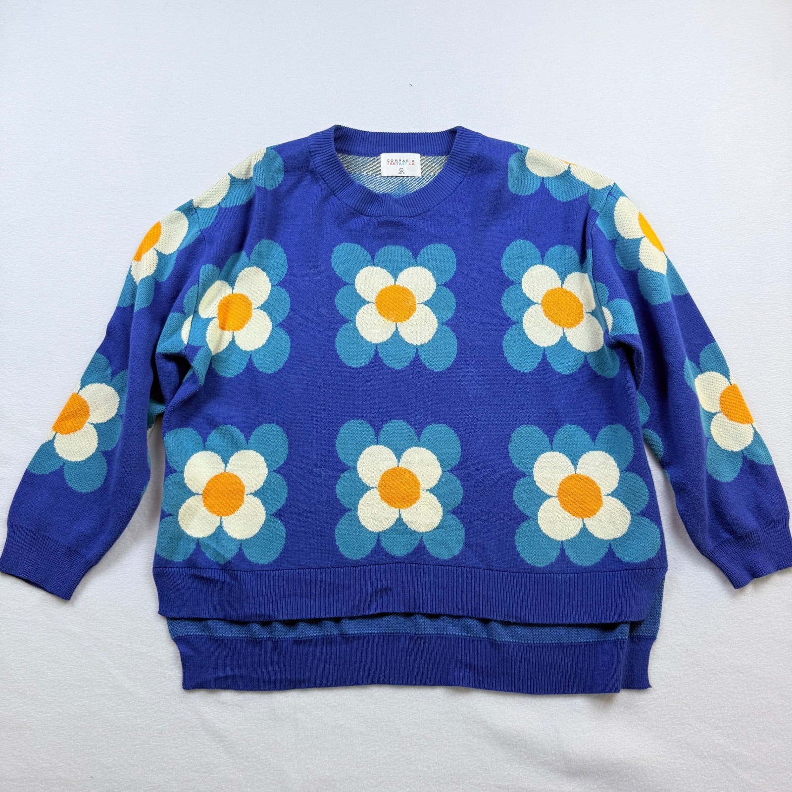 Compañía Fantástica Floral Sweater Womens Large Blue Daisy Fun Whimsical Retro