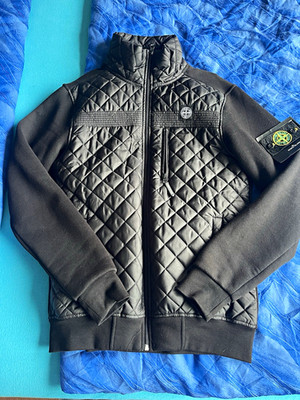 Stone Island Herren Bomberjacke Stepp Schwarz Gr. M Stehkragen Zip Logo