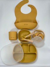 Cute  Simple silicone neutral baby products