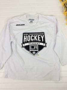 la kings performance shirt