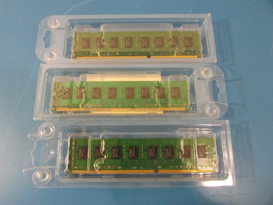 Kingston KVR1333D3K3/6GR DDR3-1333MHz 6GB (3x 2GB) Desktop Memory RAM - Image 3 of 4