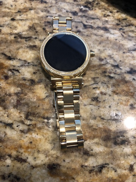 michael kors smartwatch dw5b