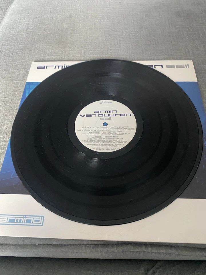 vinyl records - Image 4 of 4