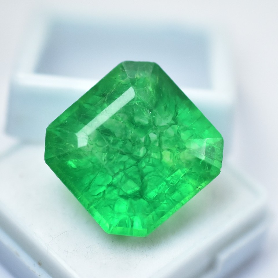 1000 Carat Lots of Unsearched Natural Emerald Rough + a FREE faceted gemstone | eBay