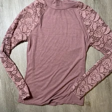 Charlotte Russe Light Plum Long Sleeve Lace Blouse Small Women’s Cottage Core