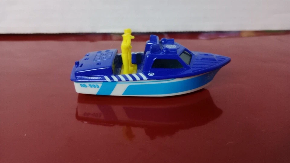 Matchbox barco de lançamento policial 0D-593 com rodas 1976 fundido escala 1:64 - Imagem 4 de 4