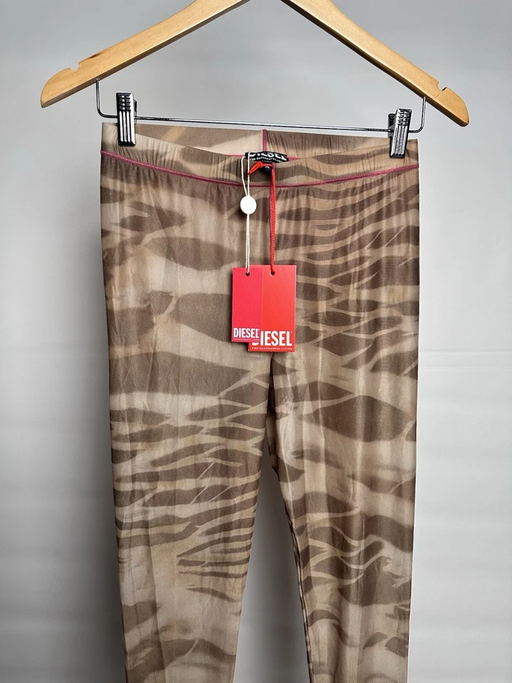 LEGGINGS DIESEL P-KOLL E3 - Jersey L Estampado Tostado M Nuevo con Etiquetas Precio de venta sugerido por el fabricante $450 Foto 4 de 4