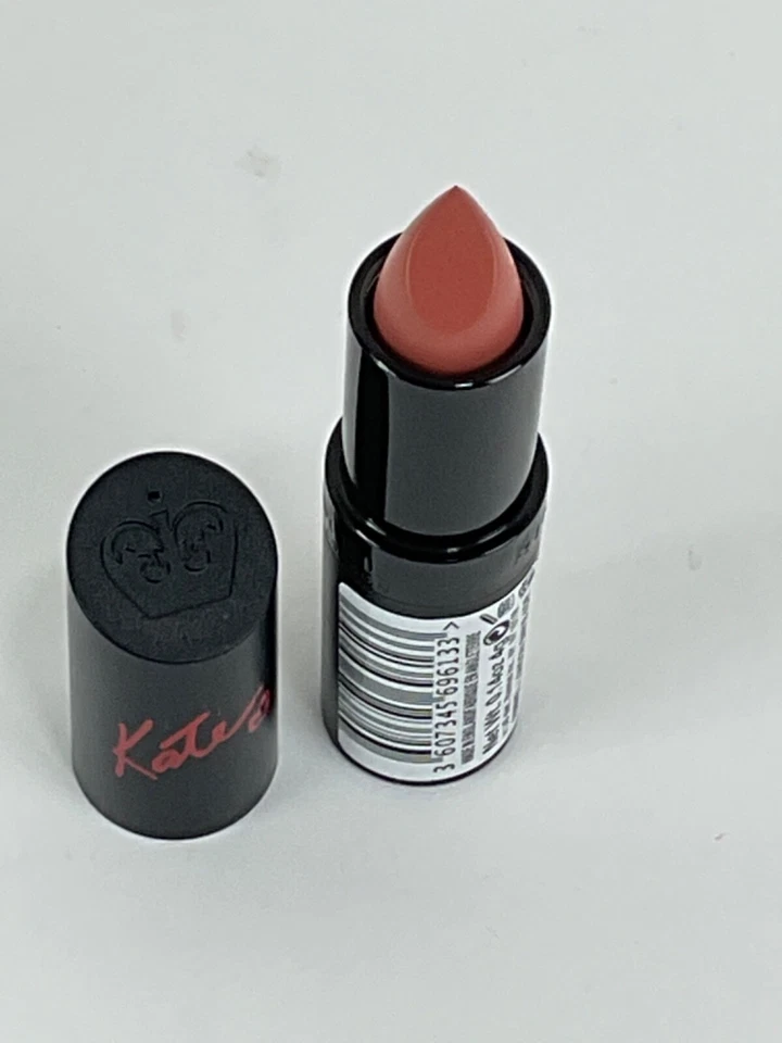 Lápiz labial Rimmel Lasting Finish colección Nude #14 Foto 2 de 3