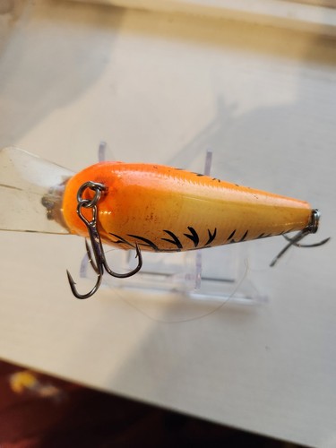 VINTAGE SWALLOW DIVING RATLIN CRANKBAIT FISHING LURE - Picture 4 of 7