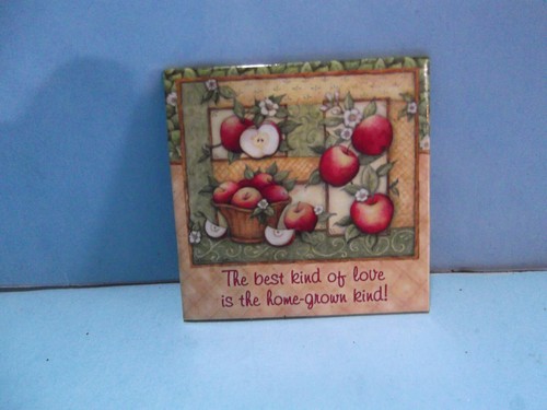 Calamita da cucina in metallo da collezione 2,5" nel miglior tipo di amore è la casa coltivata. - Foto 1 di 5