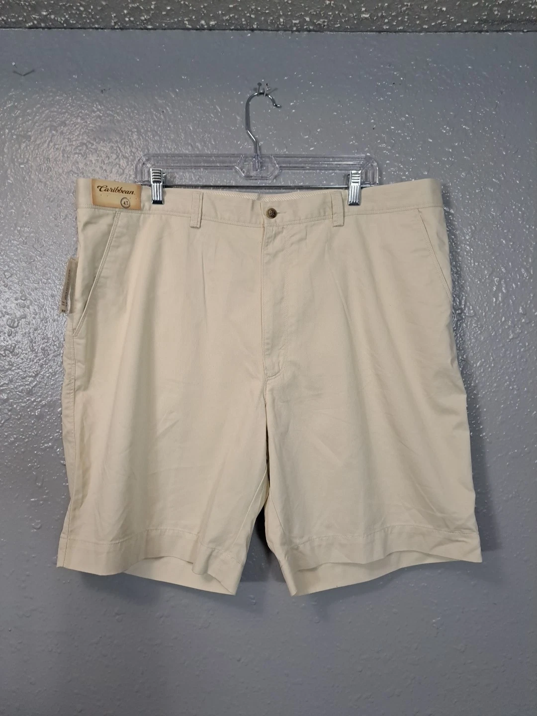 NWT Caribbean Hawaiian Golf Shorts Men's Size 42 Brown Chino