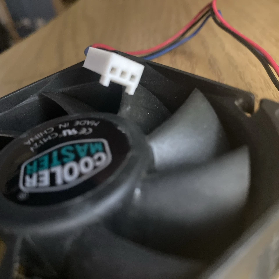 Delta 12v DC 0.30a 70x20mm 3-Wire Fan AFB0712HHD computer CPU cooling fan - Image 2 of 3