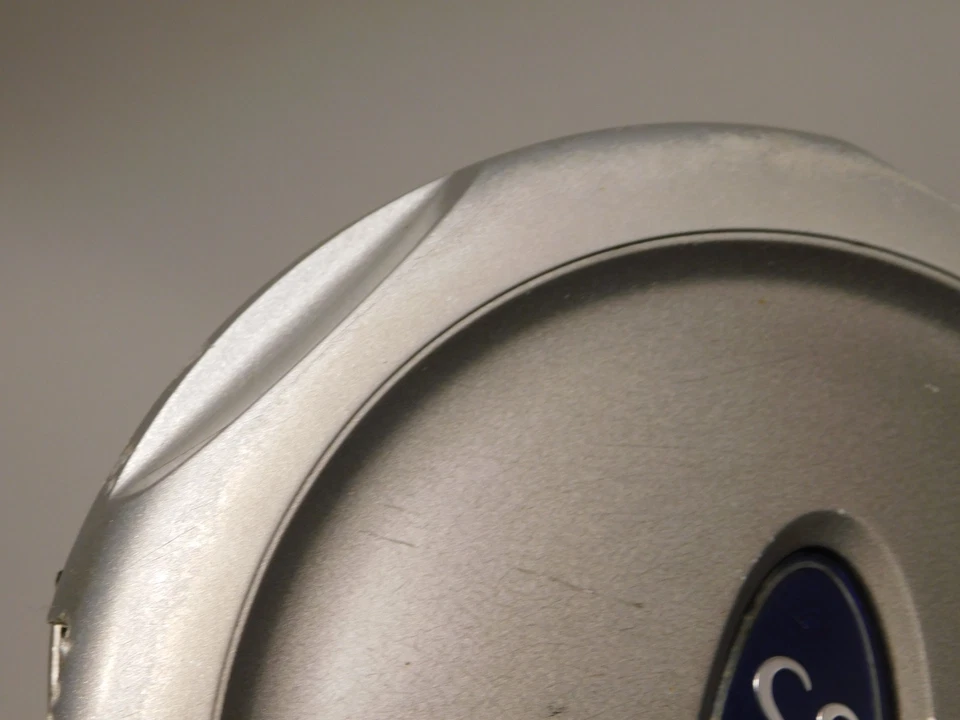 Tapacubos plateados Ford Explorer Sport Trac 2001-2005 1L24-1A096-CA Foto 4 de 4