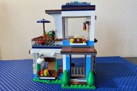 LEGO CREATOR: Modular Modern Home (31068) USED W/ Original Box and Instructions