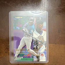 Fleer 1995 Fleer Ken Griffey Jr #195 Seattle Mariners Base Set Baseball Card