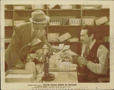 Press Photo Chester Morris and co-star in "Boston Blackie Booked On Suspicion"