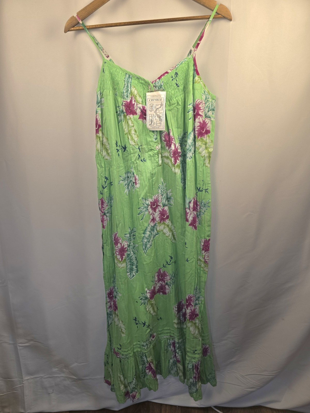 Women's Soft Surroundings NWT Green Floral Sleeveless Crinkle Maxi Dress Size M