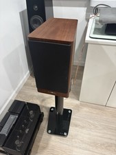 Dynaudio speakers Evoke 20 Bookshelf Speakers No Stands Please Read