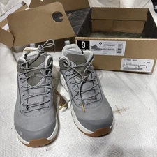 Oboz Women's Cottonwood Mid B- Dry Waterproof Size 9 NIB 523336